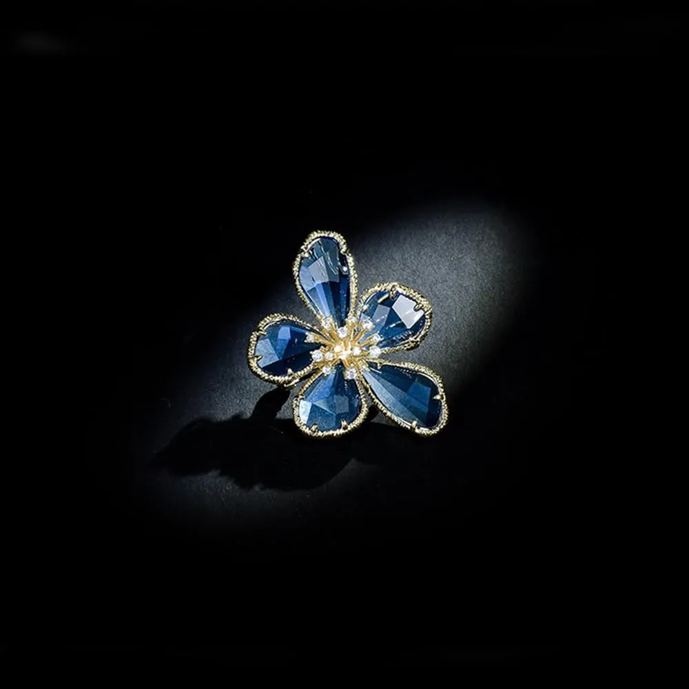 Rhinestone Flower Brooch Pin for Women Girls Gold Plated Fashion Geometric Crystal Floral Petal Pistil Brooches Lapel Pins Dainty Art Deco Dress Accessories Wedding Birthday Holiday Jewelry