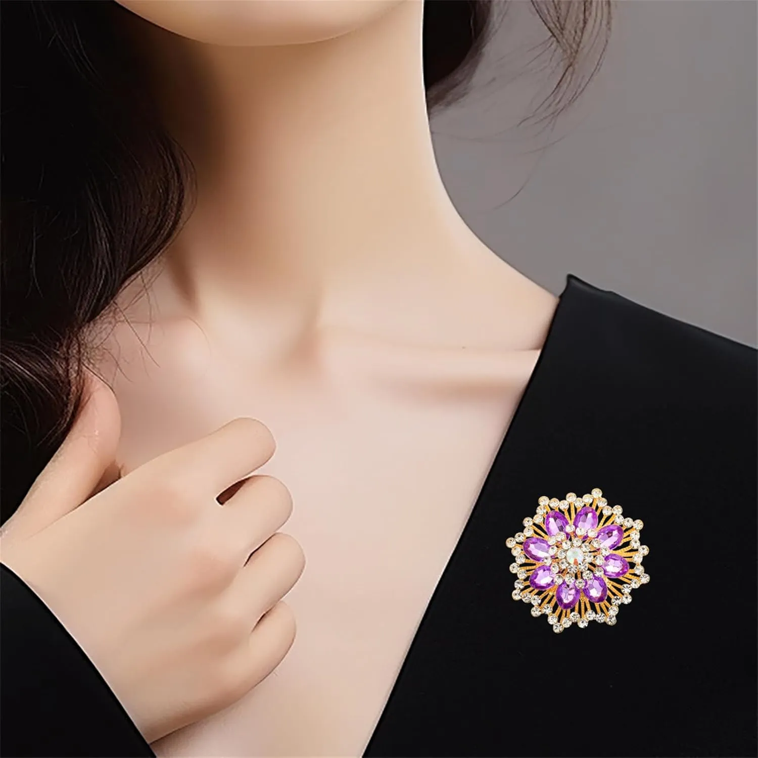Rhinestone Sunflower Brooch Pin Red Pink Flower Brooch Stylish Crystal Brooch Elegant Clothing Hat Bag Accessories Jewerly for Women