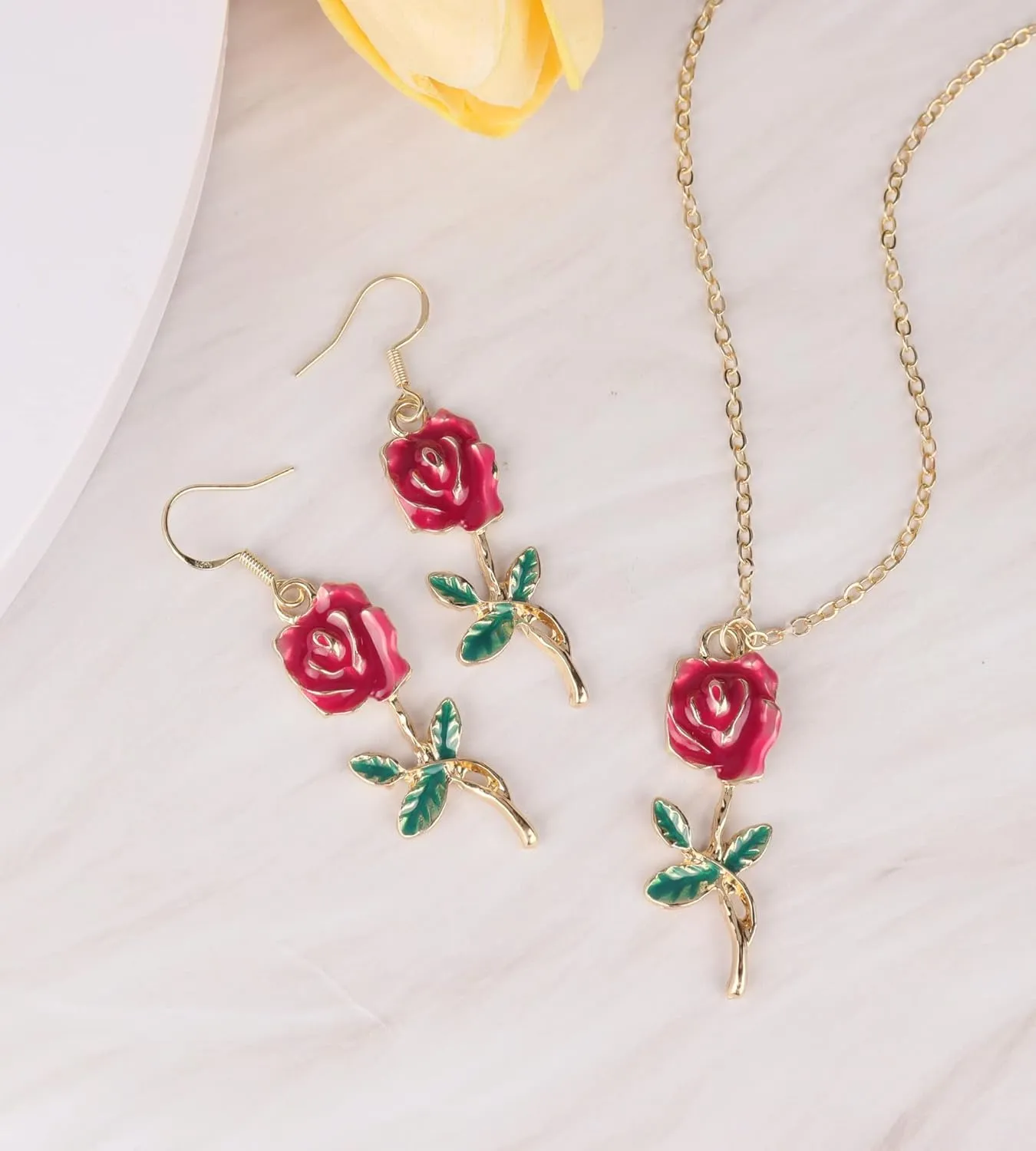 Rose Flower Earrings for Women, Fashion and Romantic Vintage Rose Pendant Earrings Precious Dainty Jewelry Gift for Women Girls Mother Wife Sister Daughte