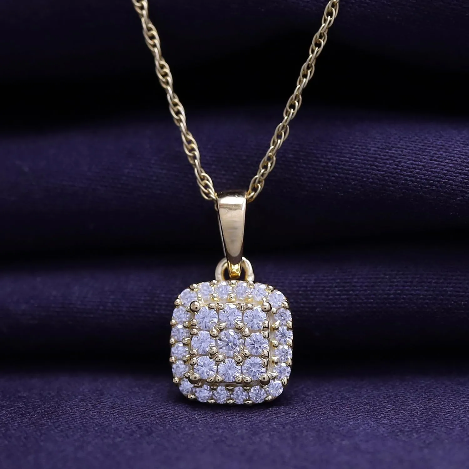 SAVEARTH DIAMONDS 1/3 Carat Round Cut Lab Created Moissanite Diamond Cluster Pendant Necklace In 14K Gold Over Sterling Silver Jewelry For Women With 18" Chain (VVS1 Clarity, 0.33 Cttw)