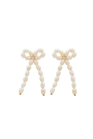 Shashi Bow Pearl Earings
