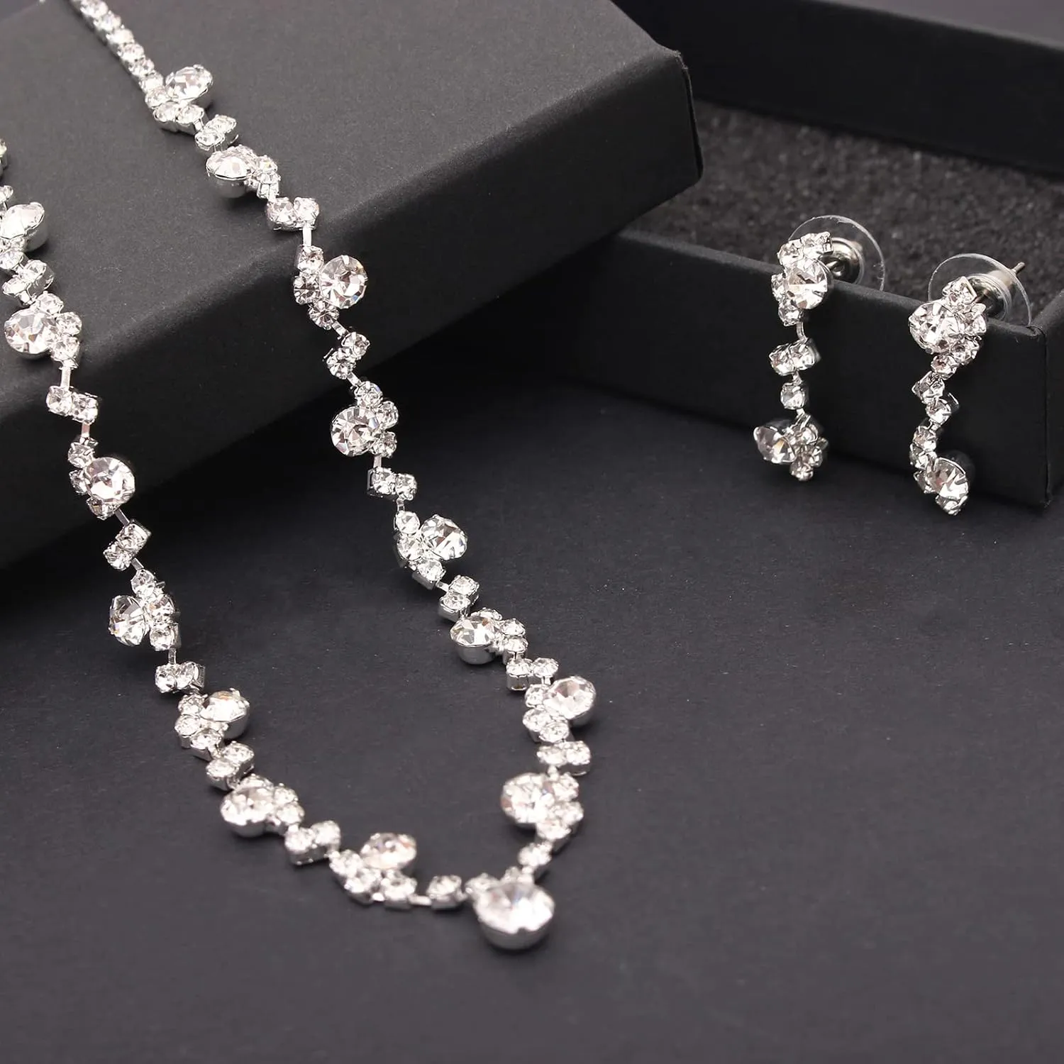Silver Plated Elegant Necklace Earrings Bride Bridesmaid Jewelry Sets for Wedding Prom Crystal Jewelry Set for Women Costume Accessories