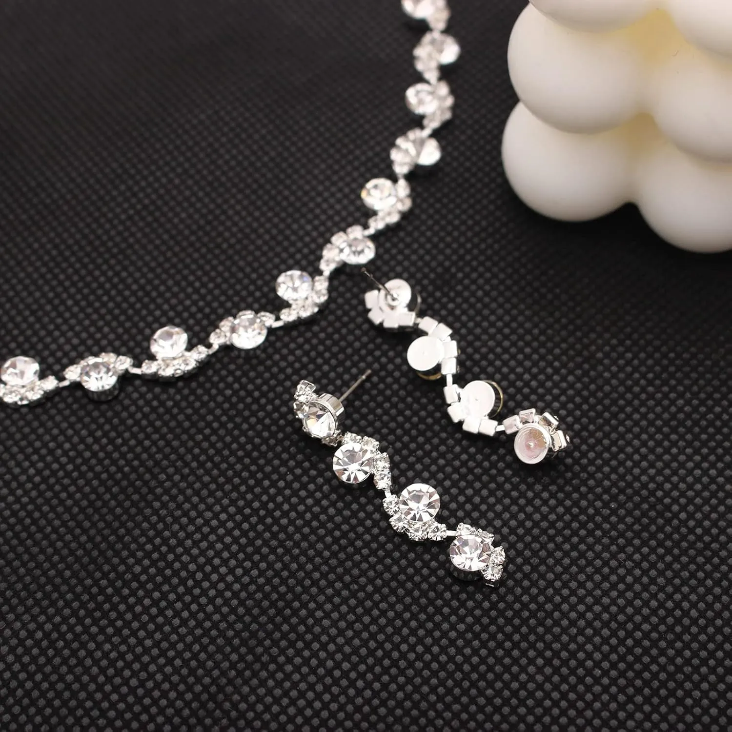 Silver Plated Elegant Necklace Earrings Bride Bridesmaid Jewelry Sets for Wedding Prom Crystal Jewelry Set for Women Costume Accessories