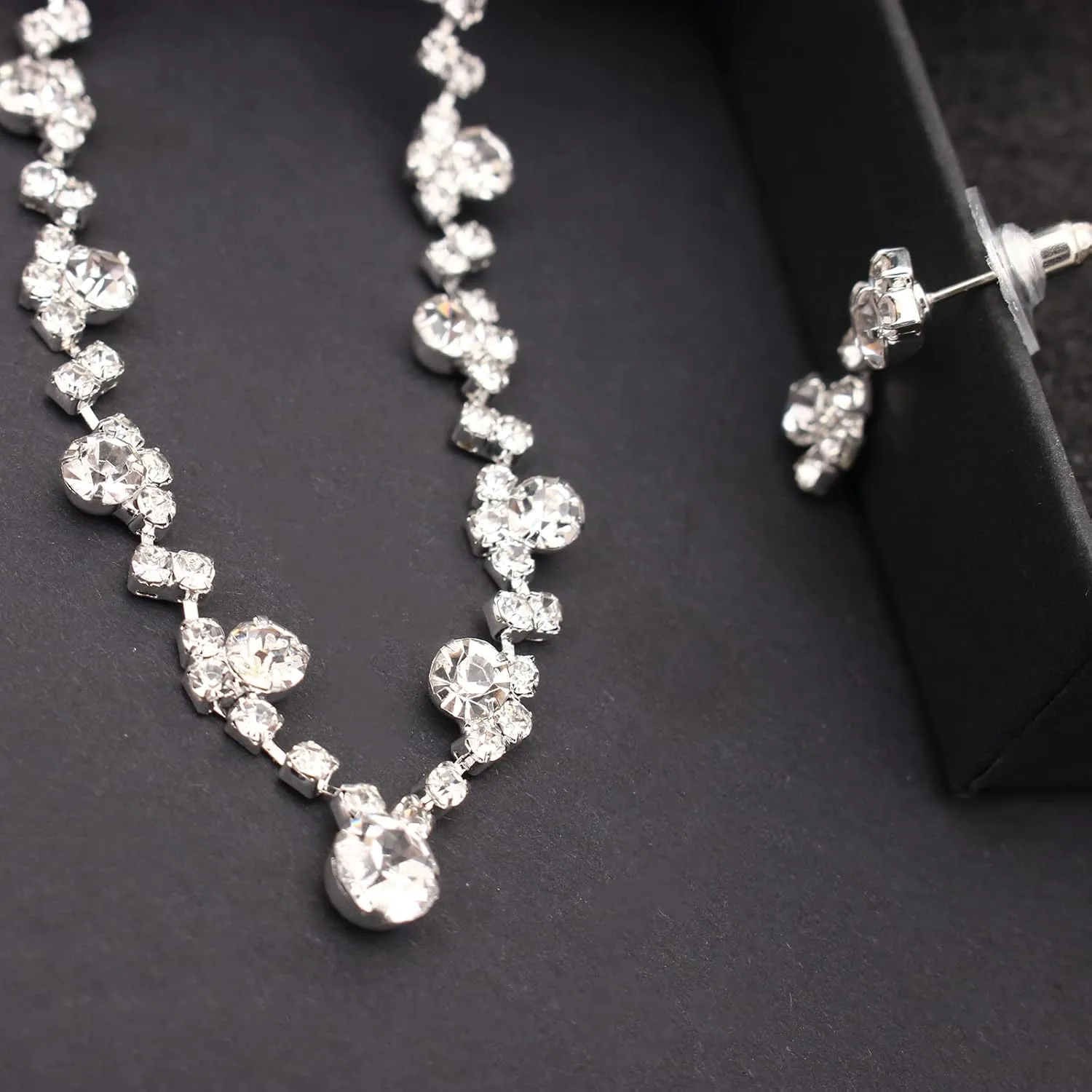 Silver Plated Elegant Necklace Earrings Bride Bridesmaid Jewelry Sets for Wedding Prom Crystal Jewelry Set for Women Costume Accessories