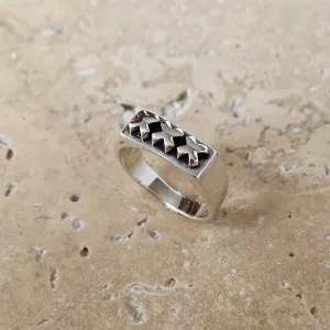 Sterling Silver Ring - Kisses