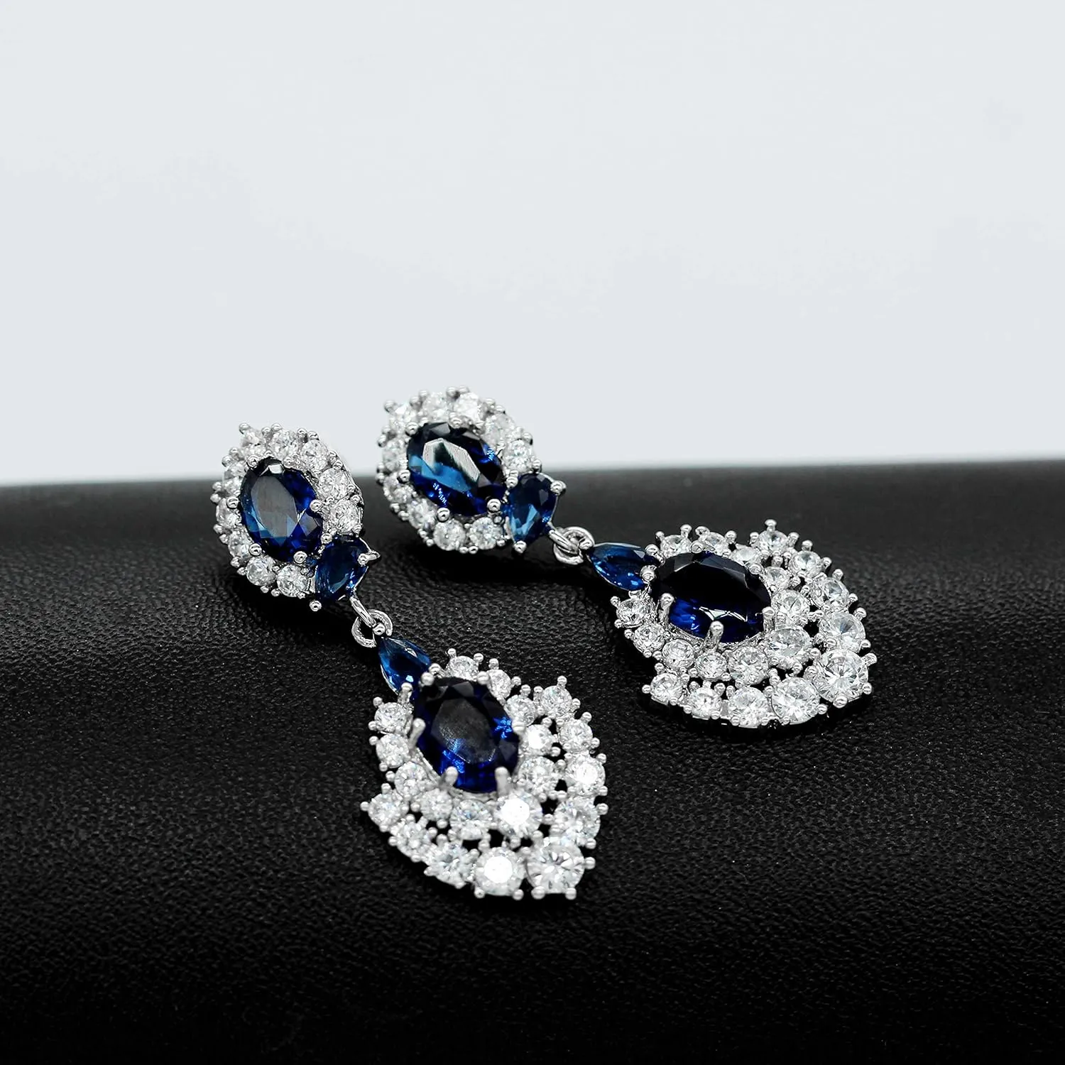 Uloveido Luxury Exaggerated Simulated Oval Sapphire Stud Drop Dangle Female Long Infinity Earrings Y488